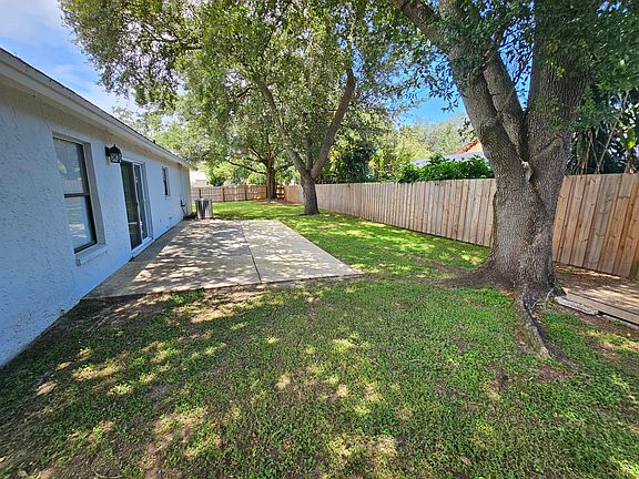 5th image of 1703 Newland Pl
