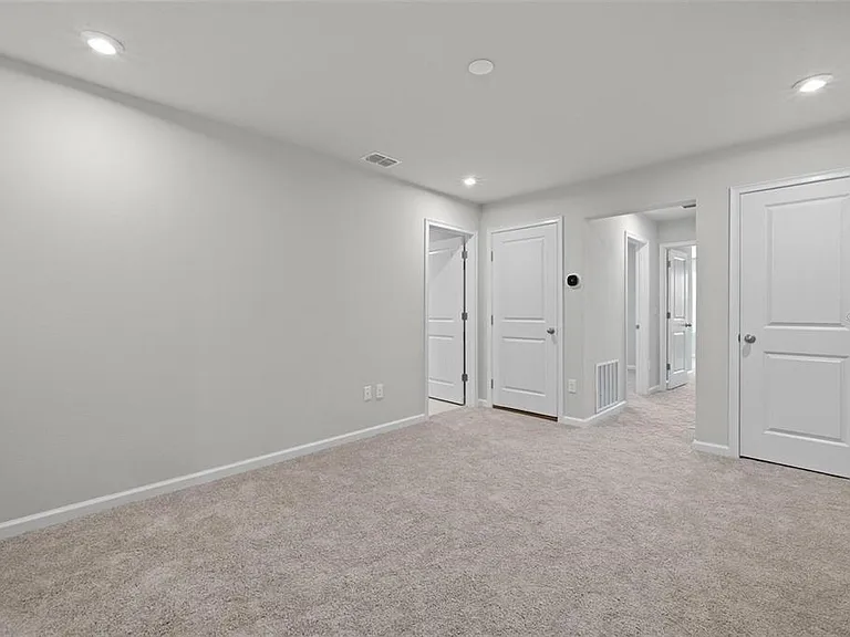 2326 Summerlit St — Photo 9