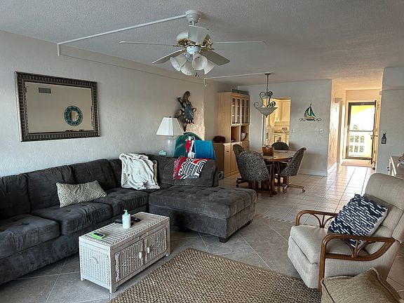 4th image of 3606 S Peninsula Dr APT 805
