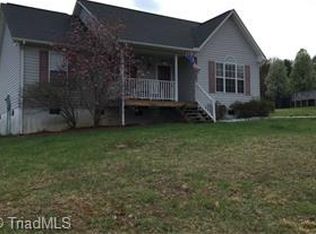 116 Whispering Pines Ln, King, NC 27021