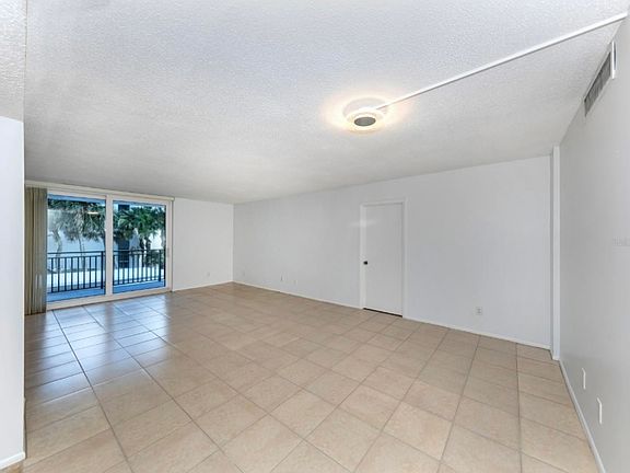 Living / Dining areas