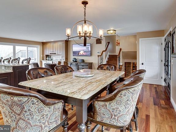 5th image of 9802 Bridleridge Ct