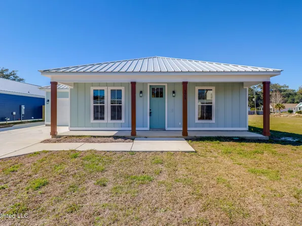 171 Phillips Dr, Gulfport, MS 39507