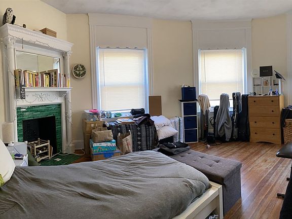 landlord_unit_photo_45228824_6