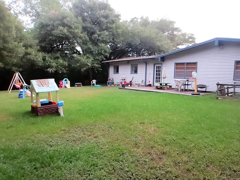 3411 Sandra Dr — Photo 14