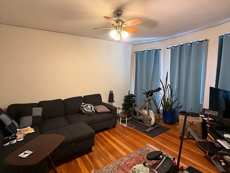 9 S Waverly St #1 — Photo 4