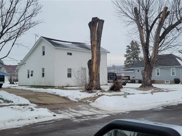 164 E Main Street, Hixton, WI 54635