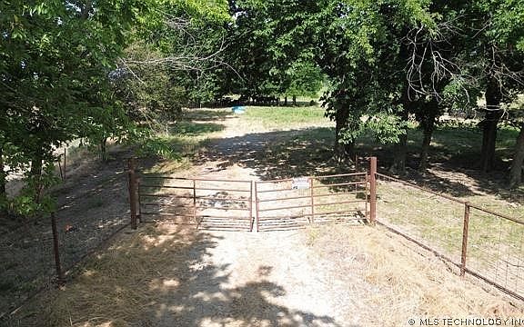 2nd image of N 4430th Rd