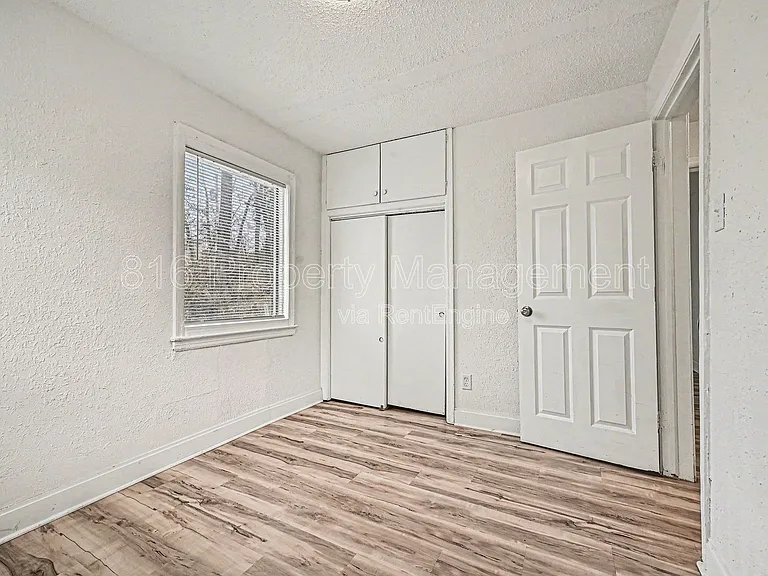 4216 Cleveland Ave — Photo 12