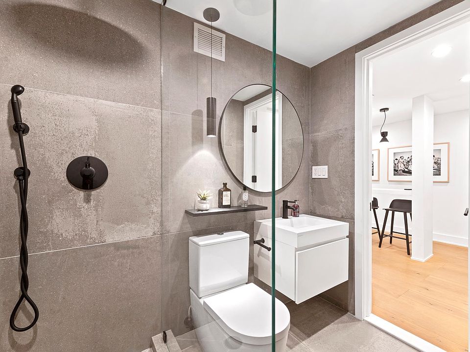 1st image of 3 Hanover Sq APT 2K