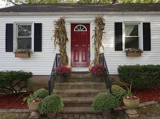 771 Jones Hill Rd, West Haven, CT 06516