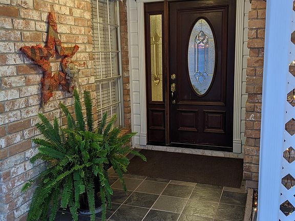 3rd image of 4335 Parkmead Dr