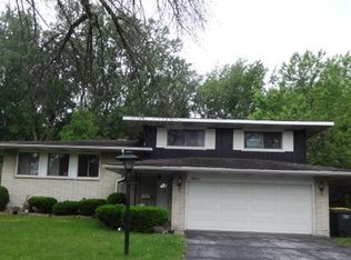 19132 Wildwood Ave, Lansing, IL