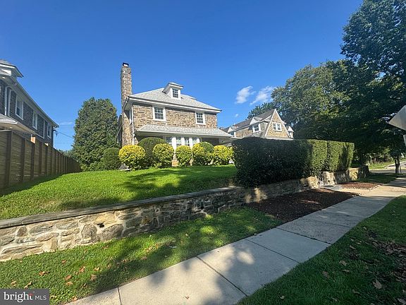 2nd image of 2303 N 50th St