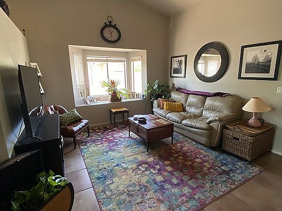 3rd image of 4724 S Lincoln Ridge Dr