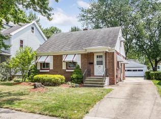 631 Cambridge Ave, Elyria, OH 44035