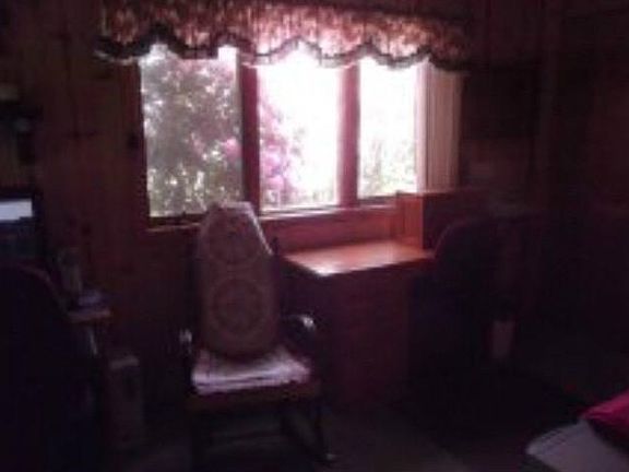 5th image of 11642 State Hwy 198