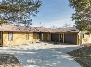 3381 Stone City Rd, Central City, IA 52214