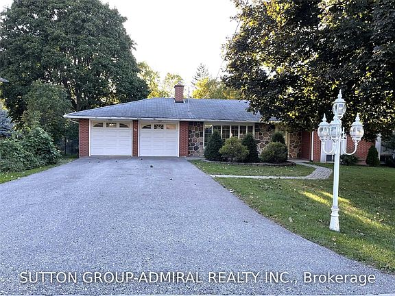 2nd image of 86 Hamilton Dr