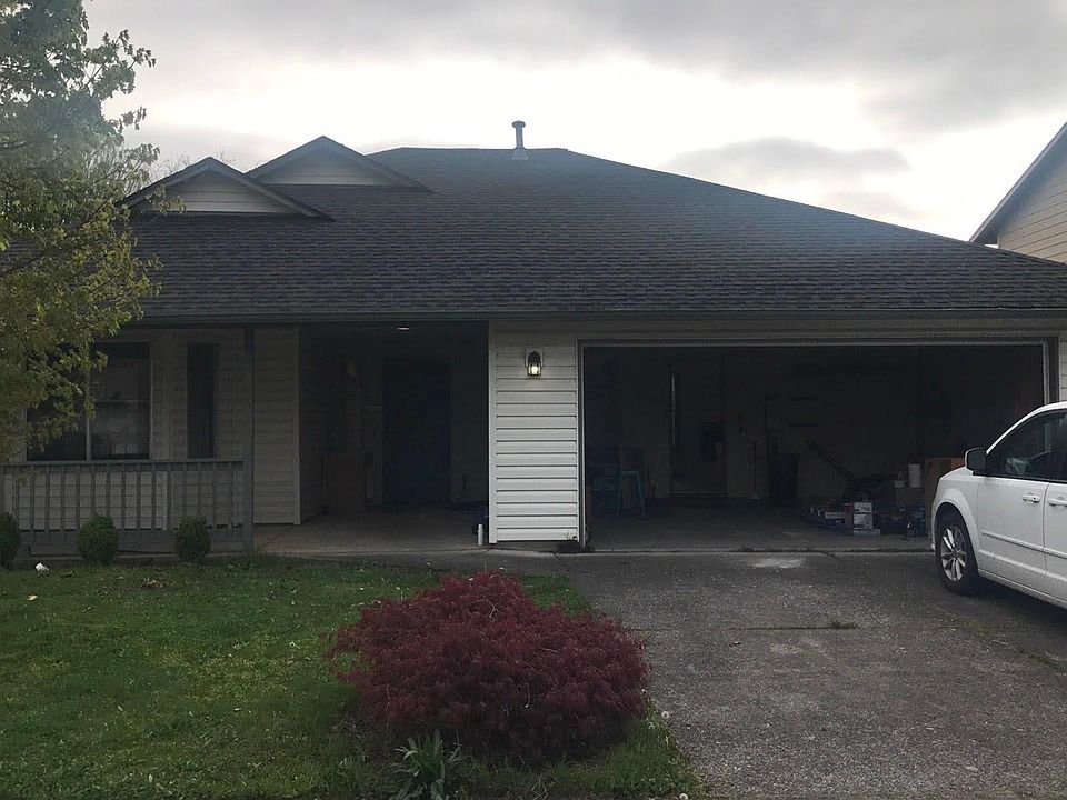 1st image of 203 NE 175th Ave