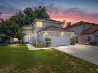 5821 Willowcrest St, Bakersfield, CA 93313