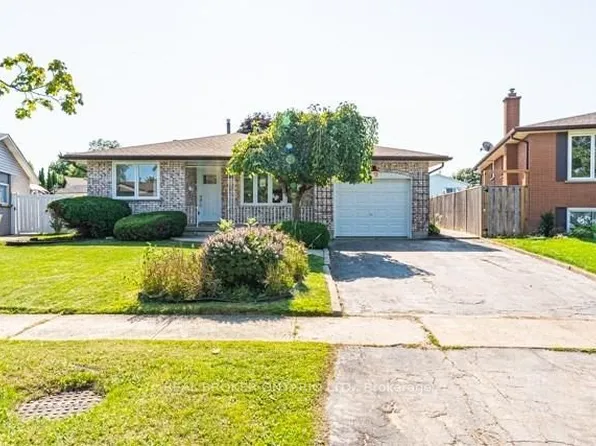 19 Argyle Ct, Welland, ON L3C 6J1