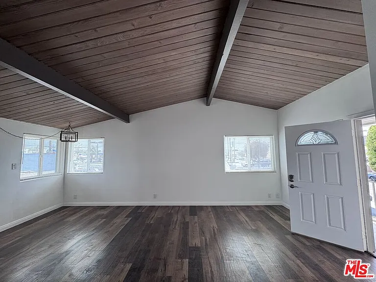 4419 W Rosecrans Ave #4421-1/2 — Photo 2