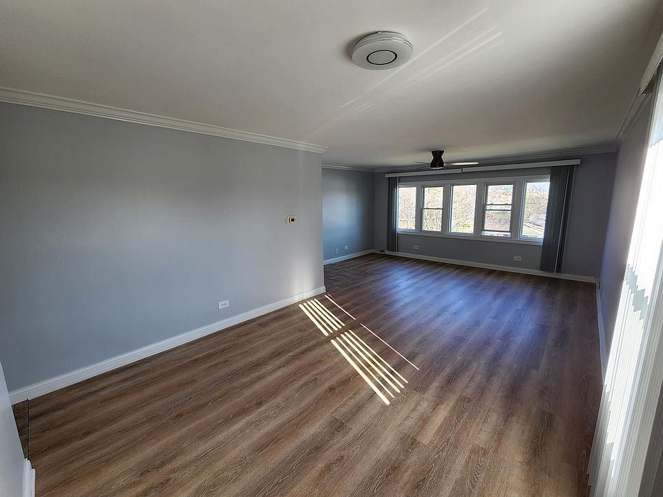 1st image of 812 E Capri Dr APT 3