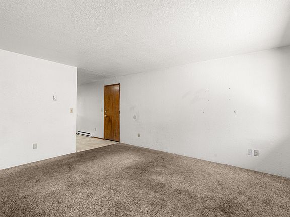 3rd image of 717 NW B St
