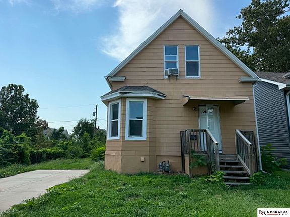 2nd image of 3936 Florence Blvd