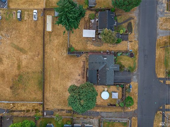 5th image of 1323 S 35th St