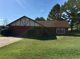 5111 Roadrunner Dr, Durant, OK 74701