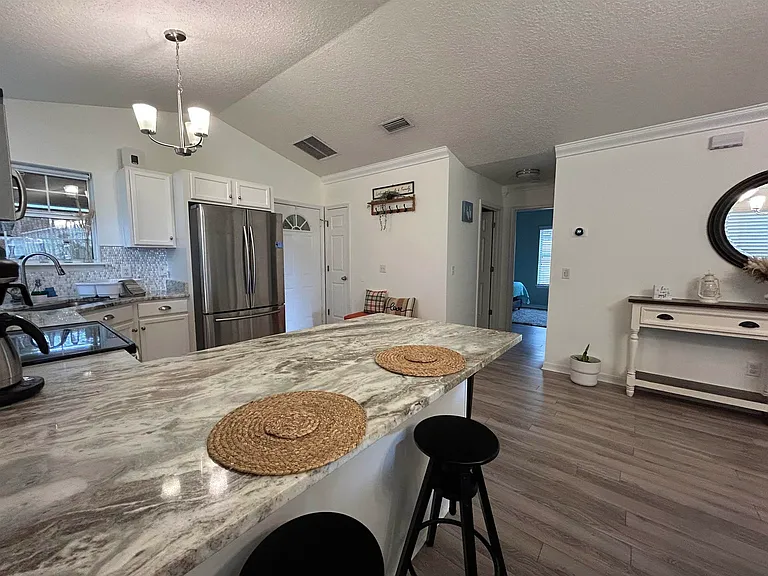 228 Nesmith Ave — Photo 8