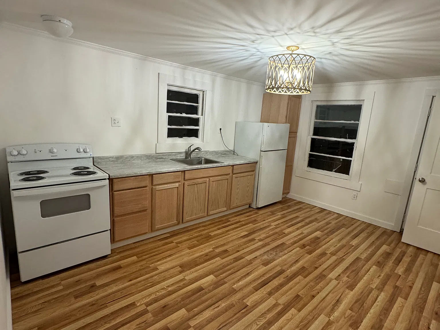 2 bed, 689 sqft, $900 — Photo 4