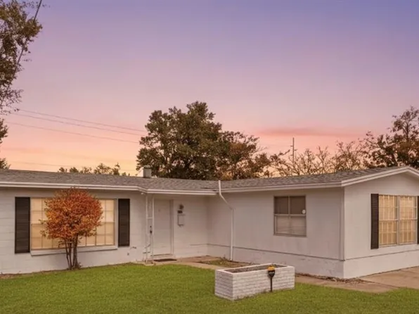 2312 E 112th Ave, Tampa, FL 33612