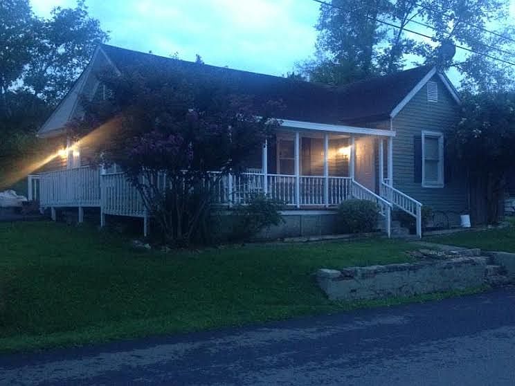 1st image of 2334 Adair Ave