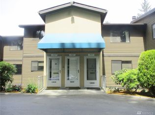 13035 15th Ave NE #F5, Seattle, WA 98125