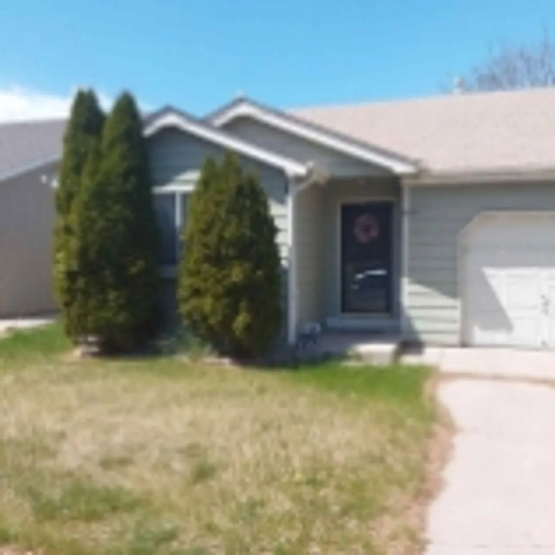 MM8313 — Photo 1
