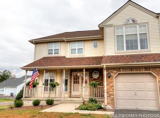 1 Buffalo Hollow Rd, Branchburg, NJ 08876