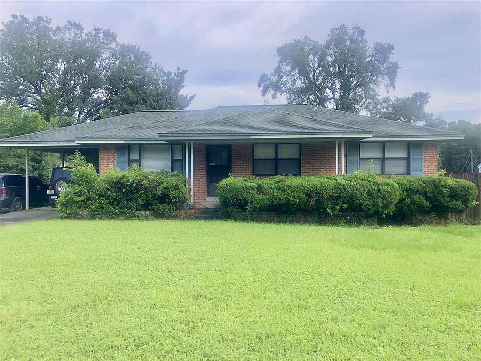 1st image of 785 Berkley Dr
