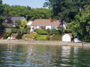 5412 E Lake Rd, Romulus, NY 14541