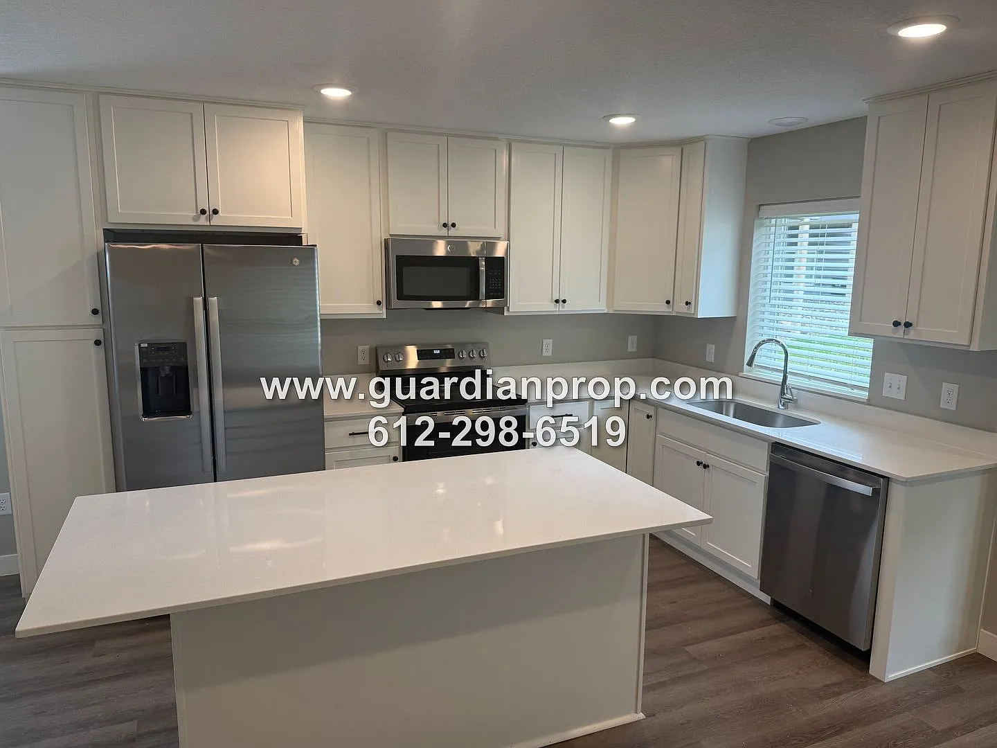 Luxury New Construction Townhouse, End Unit, Open Floor Plan, Loft Area, Large Primary Suite — Photo 3