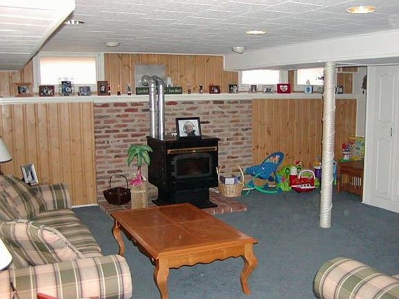 Lower Level with Pellet Stove for warmth