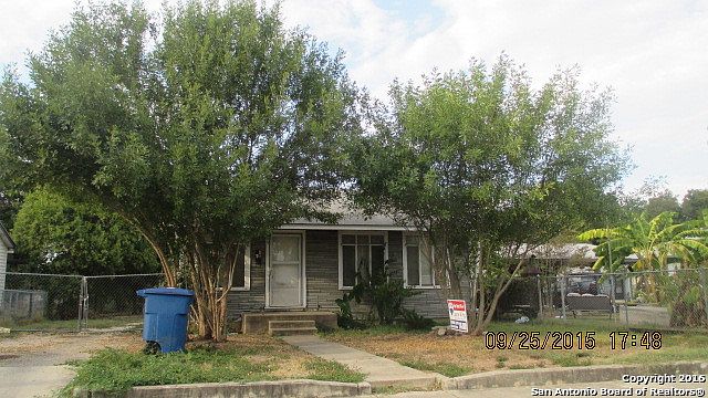 2nd image of 355 Grapeland Ave