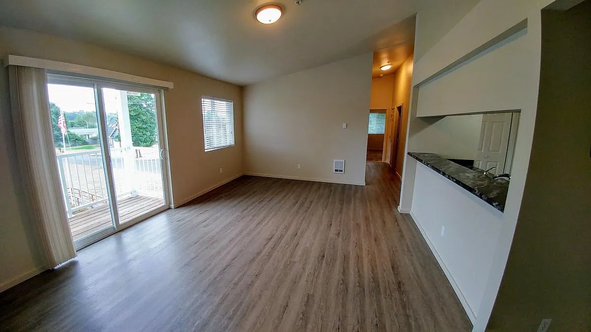 Living Room - 3007 Mount Vista Rd