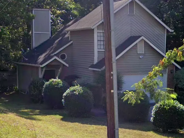 6680 Branch Dr — Photo 1