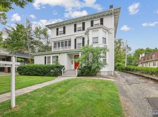 26 Franklin Pl, Morristown, NJ 07960