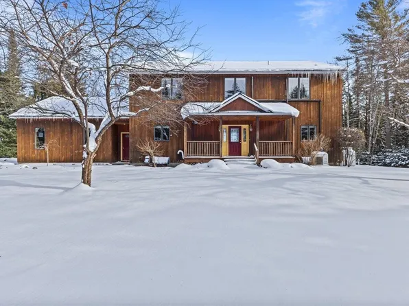 145 Lower Moulton Lane, Stowe, VT 05672