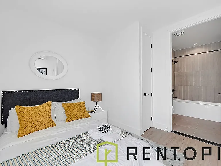 2175 Bergen St #604B — Photo 7