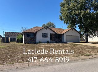 1301 Woodhill Dr, Lebanon, MO 65536